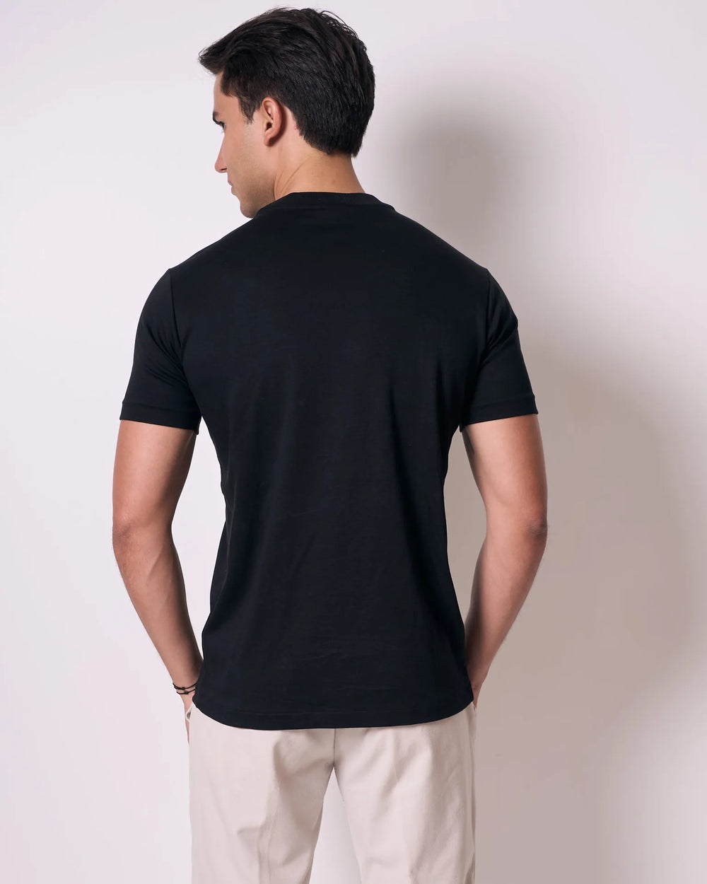 CAMISETA PIMA - GOLA ROLÊ - PRETO - imagem 2